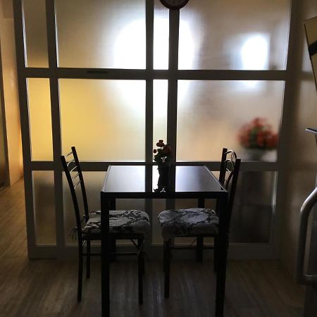 Condominium With Swimming Pool And Viewing Deck Tagaytay City Dış mekan fotoğraf